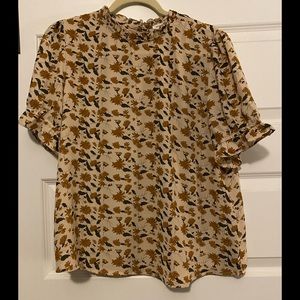 *CLEARANCE* Floral Ruffle Neck Top